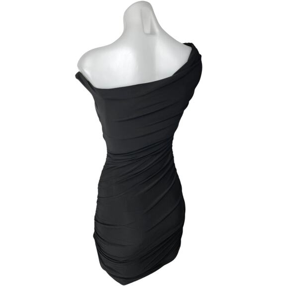Club L Coco Black Off The Shoulder Asymmetric Bardot Ruched Mini Bodycon Dress 2 - Picture 2 of 5